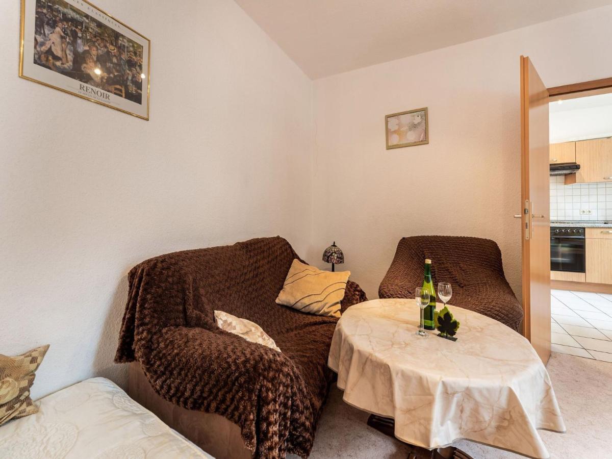 Comfortable Apartment In Ediger Eller Eifel Sankt Aldegund Exterior photo