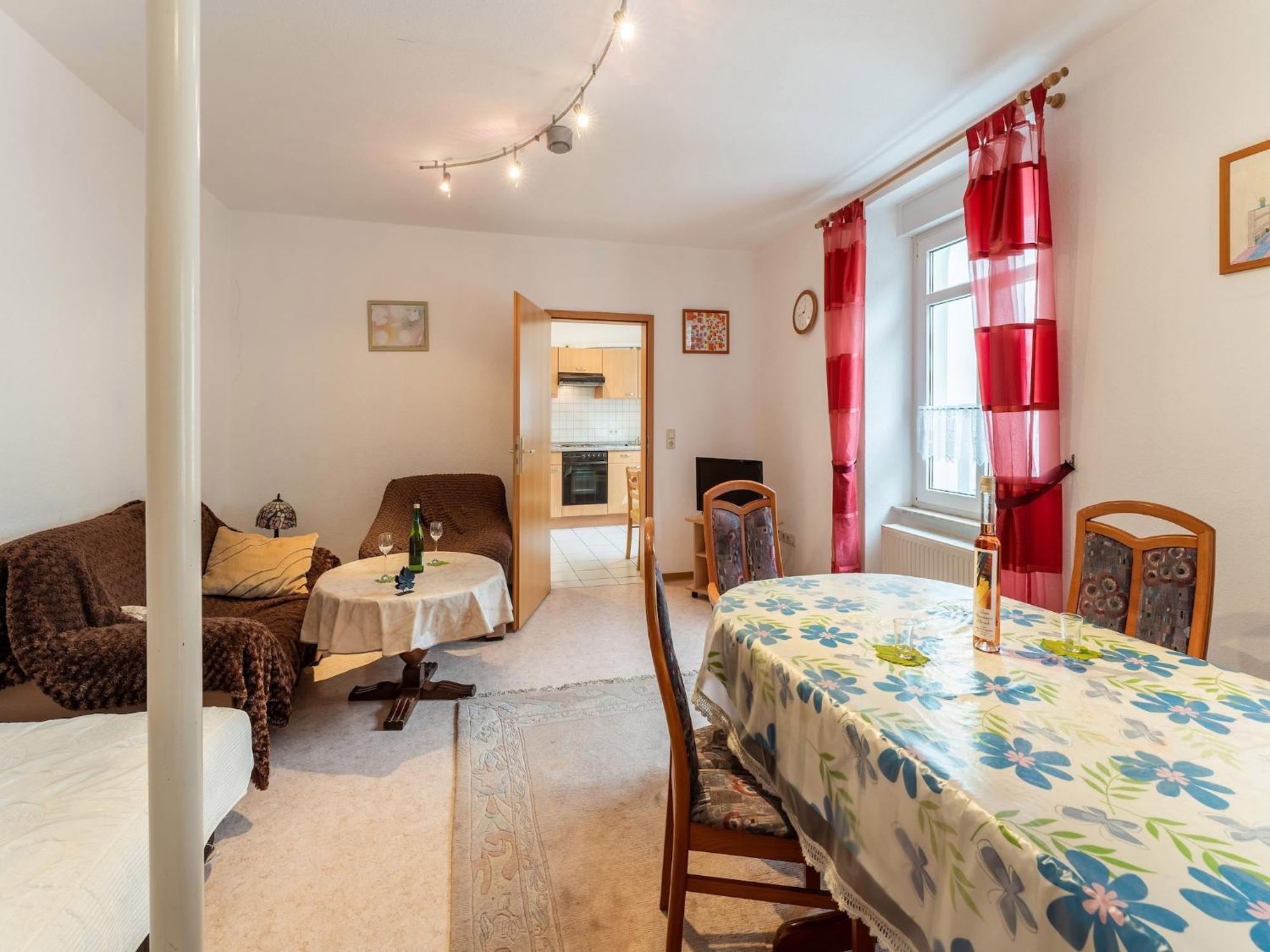 Comfortable Apartment In Ediger Eller Eifel Sankt Aldegund Exterior photo